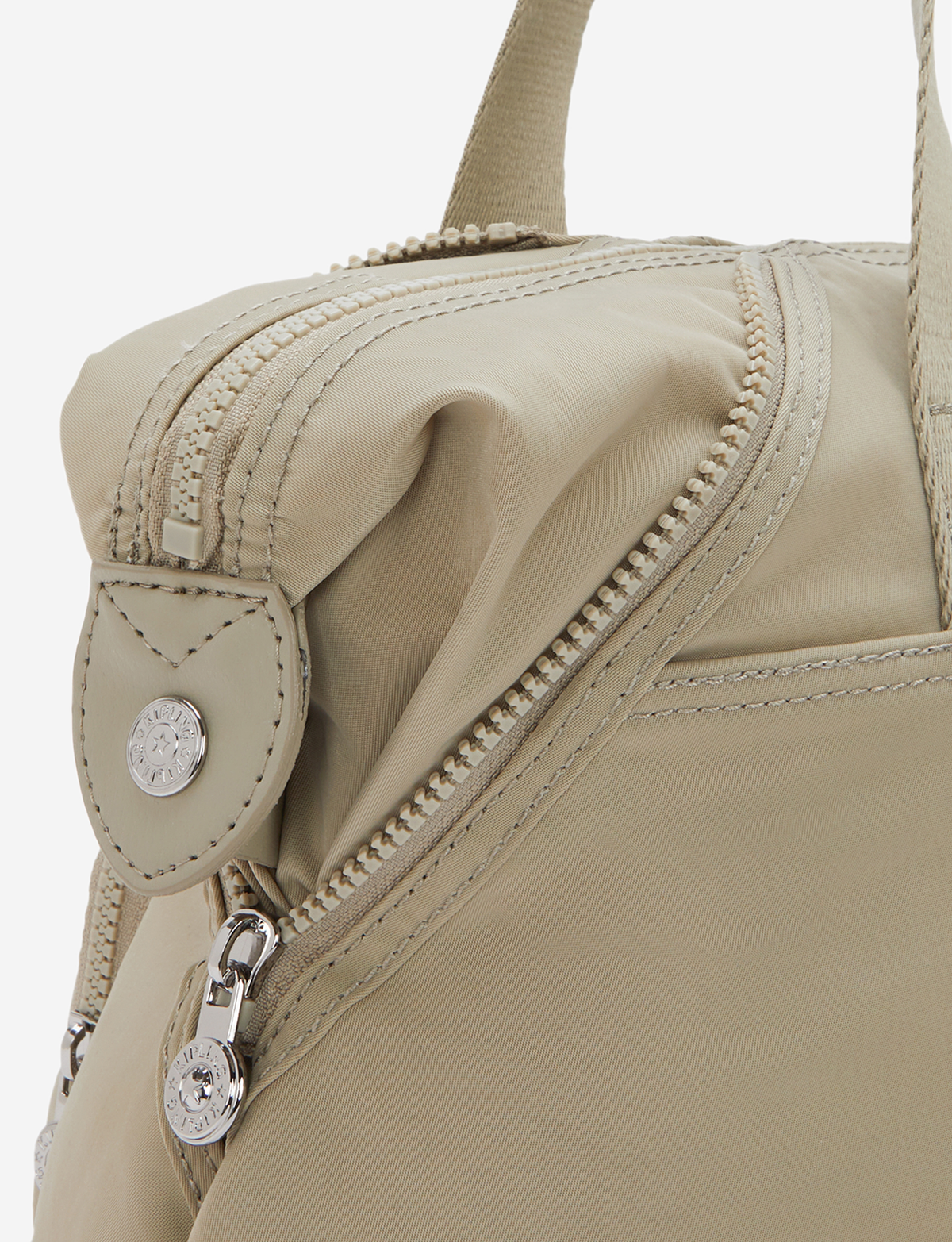 حقيبة كتف KIPLING New Art Duo Pocket Boho Tan Medium (مع حزام كتف قابل للإزالة) I8472-1HX