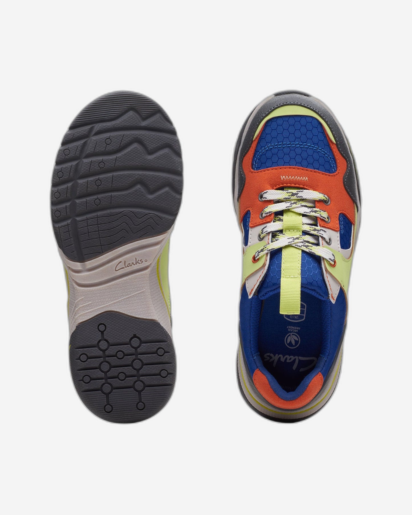 Clarks ولادي فيذر جمب الكبار (مقاس واسع)