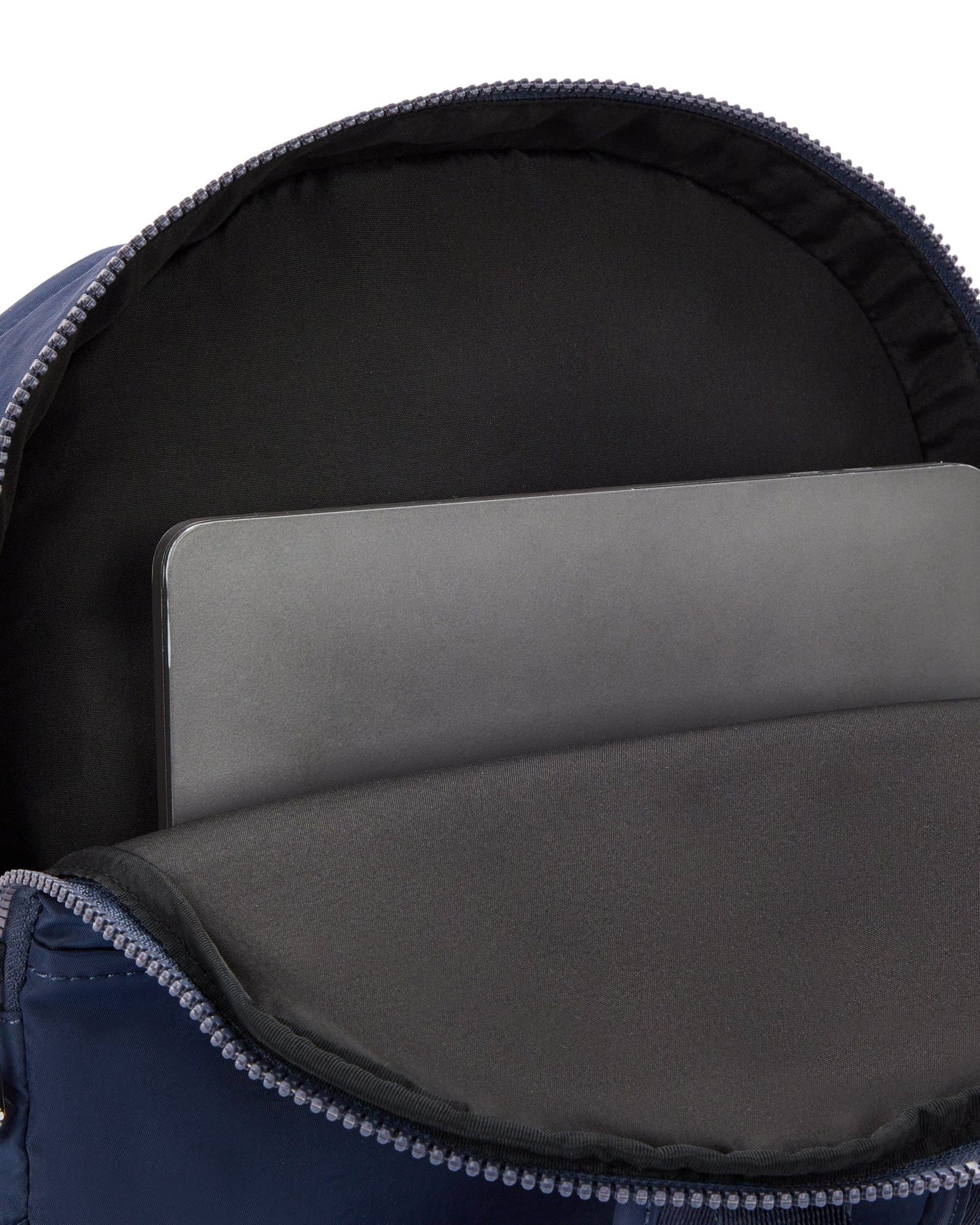 حقيبة ظهر Kipling Delia M Endless Blue كبيرة I4346-86E