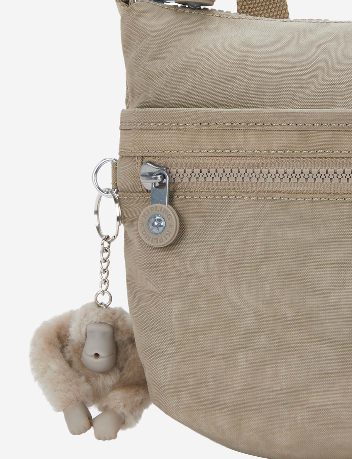 KIPLING Arto S حقيبة كروس صغيرة ناعمة بلون رمادي مائل للبني 00070-4PW