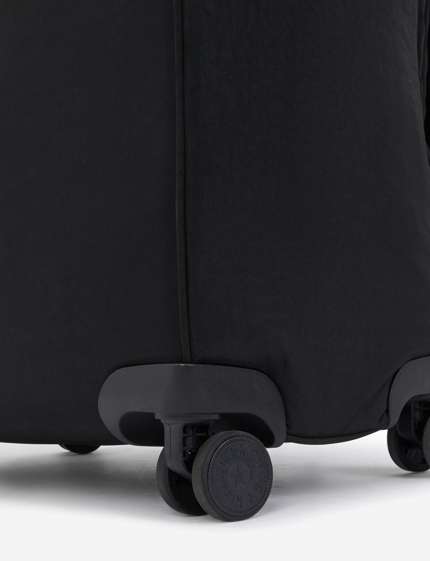 حقيبة سفر بعجلات كبيرة Kipling Darcey Up L باللون الأسود I8461-P39