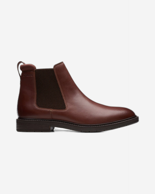 Clarks رجالي كلاركدايل هال (مقاس عادي)
