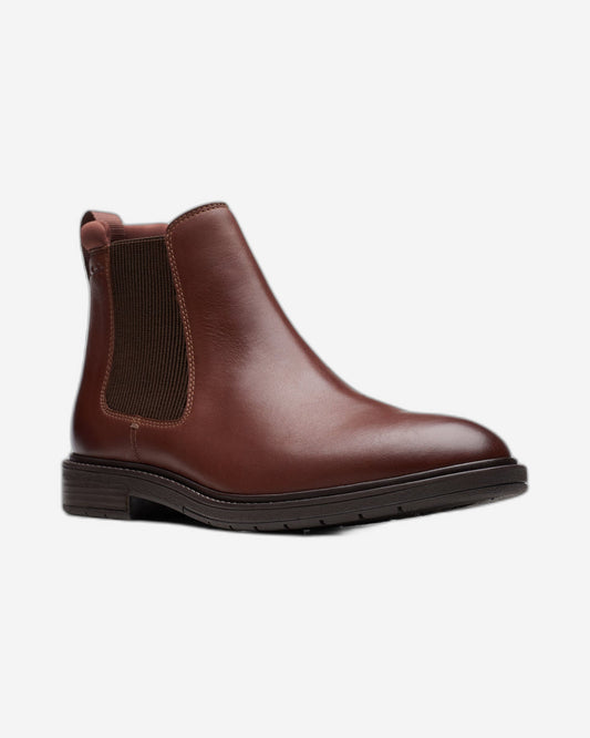 Clarks رجالي كلاركدايل هال (مقاس عادي)