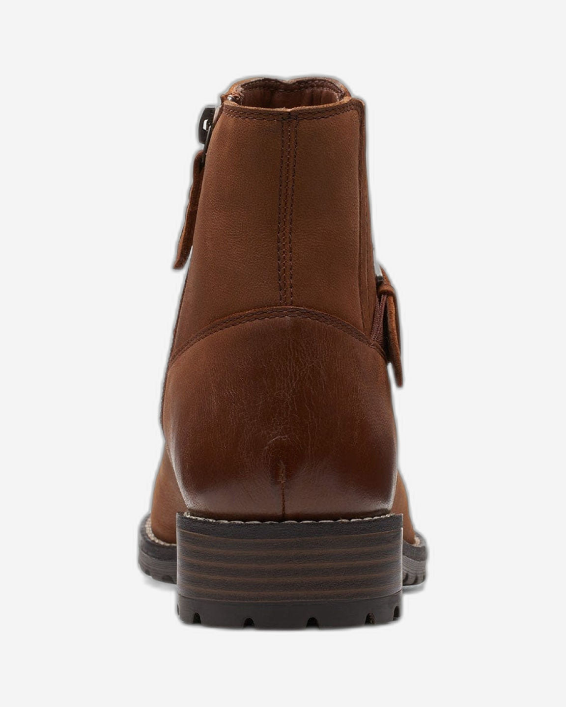 حذاء Clarks Clarkwell Strap Boots (مقاس واسع)