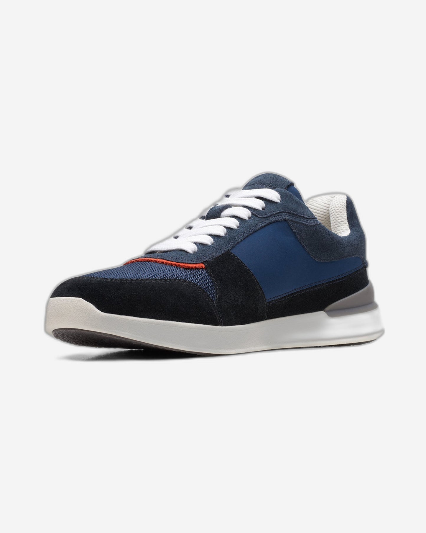 Clarks Racelite Tor (مقاس عادي)