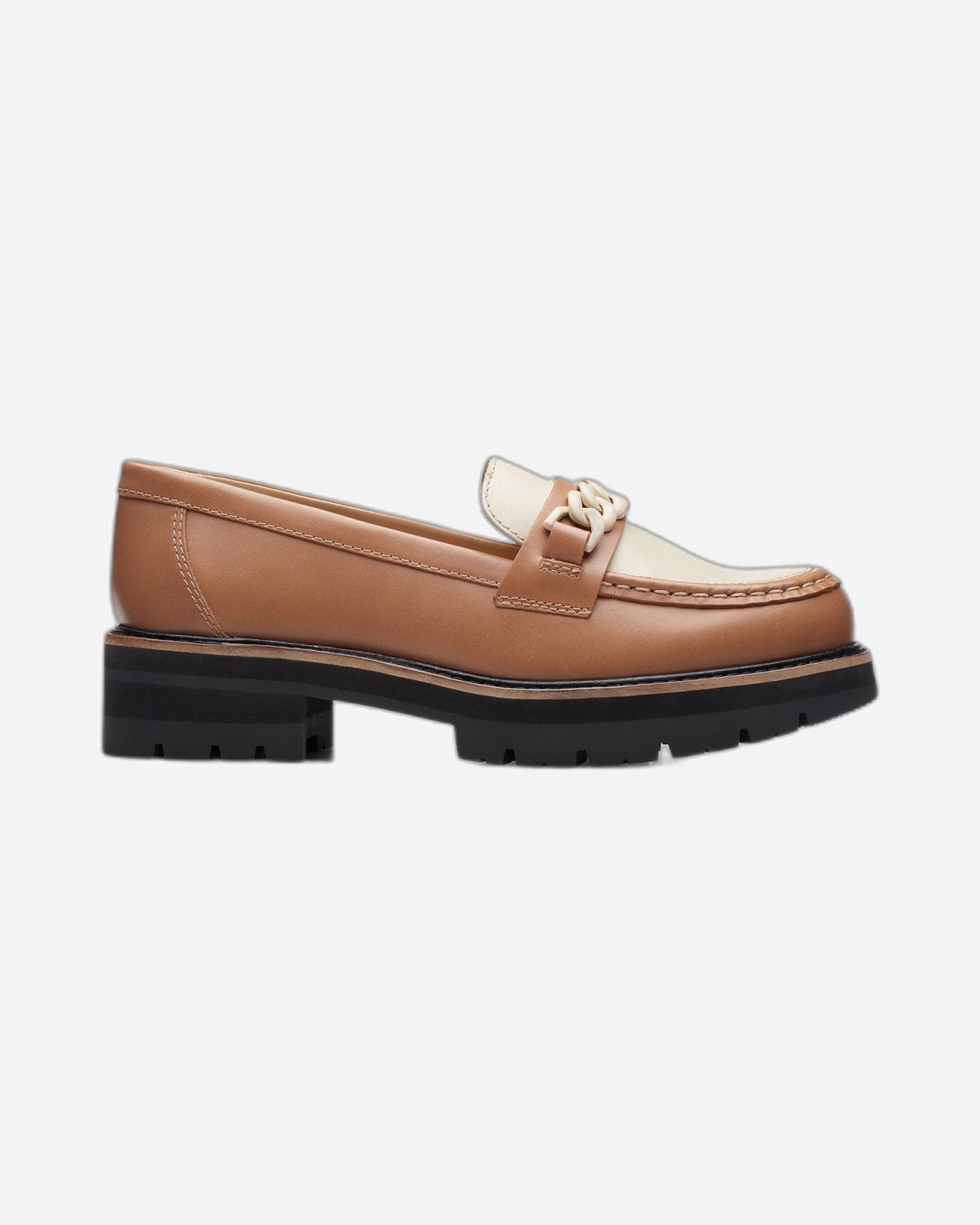 Clarks Orianna Edge (مقاس عادي)