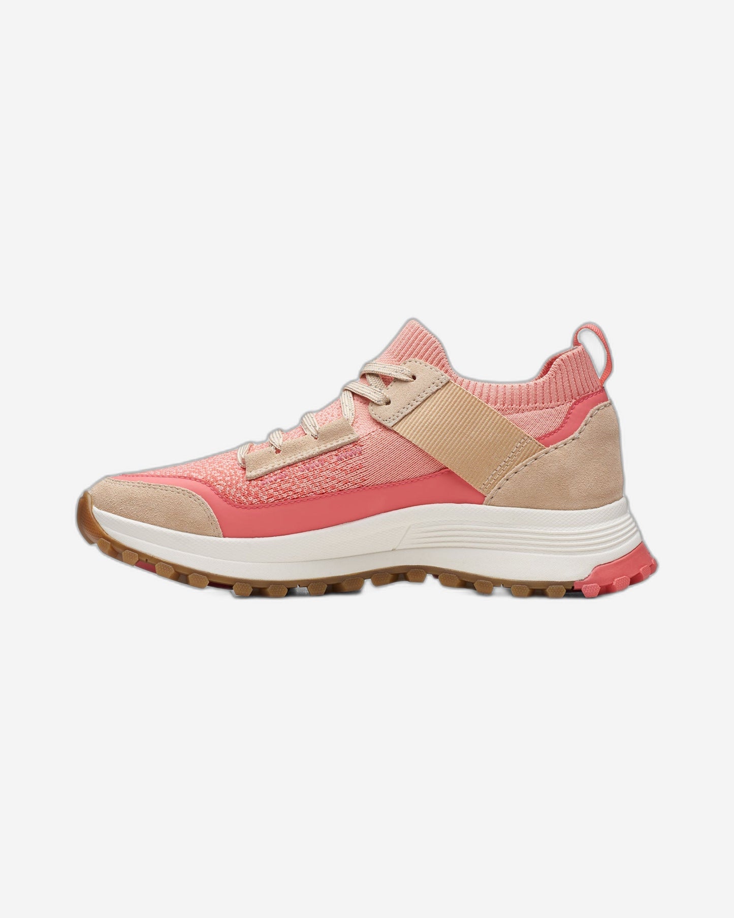 Clarks Atl Trek Knit مقاوم للماء (مقاس عادي)