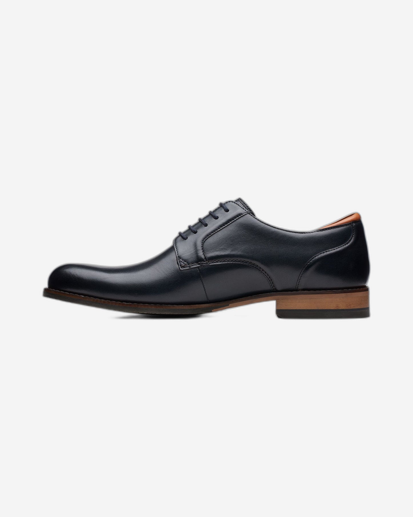 Clarks Craft Arlo Lace (مقاس عادي)