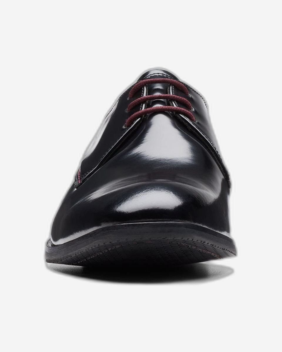Clarks Craft Clifton Lo (مقاس عادي)