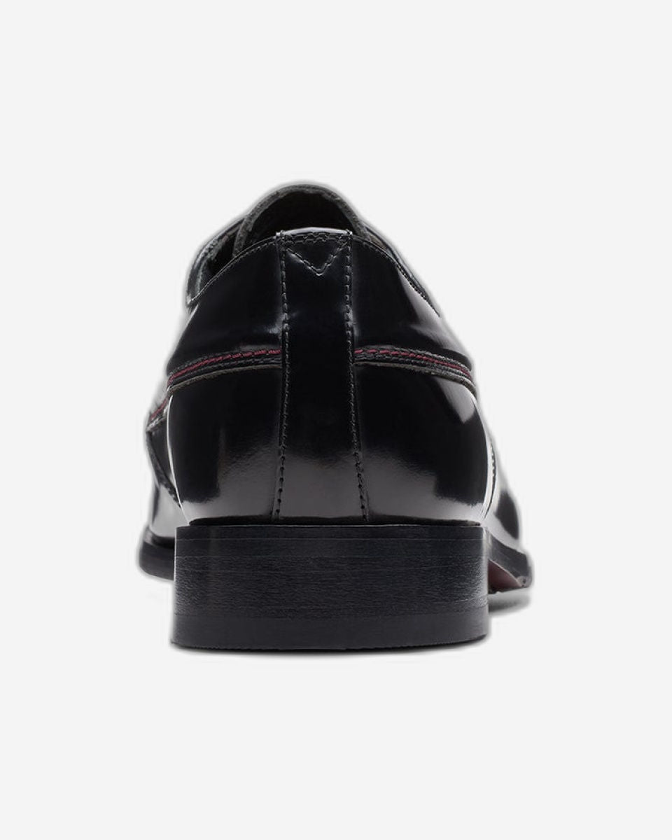 Clarks Craft Clifton Lo (مقاس عادي)