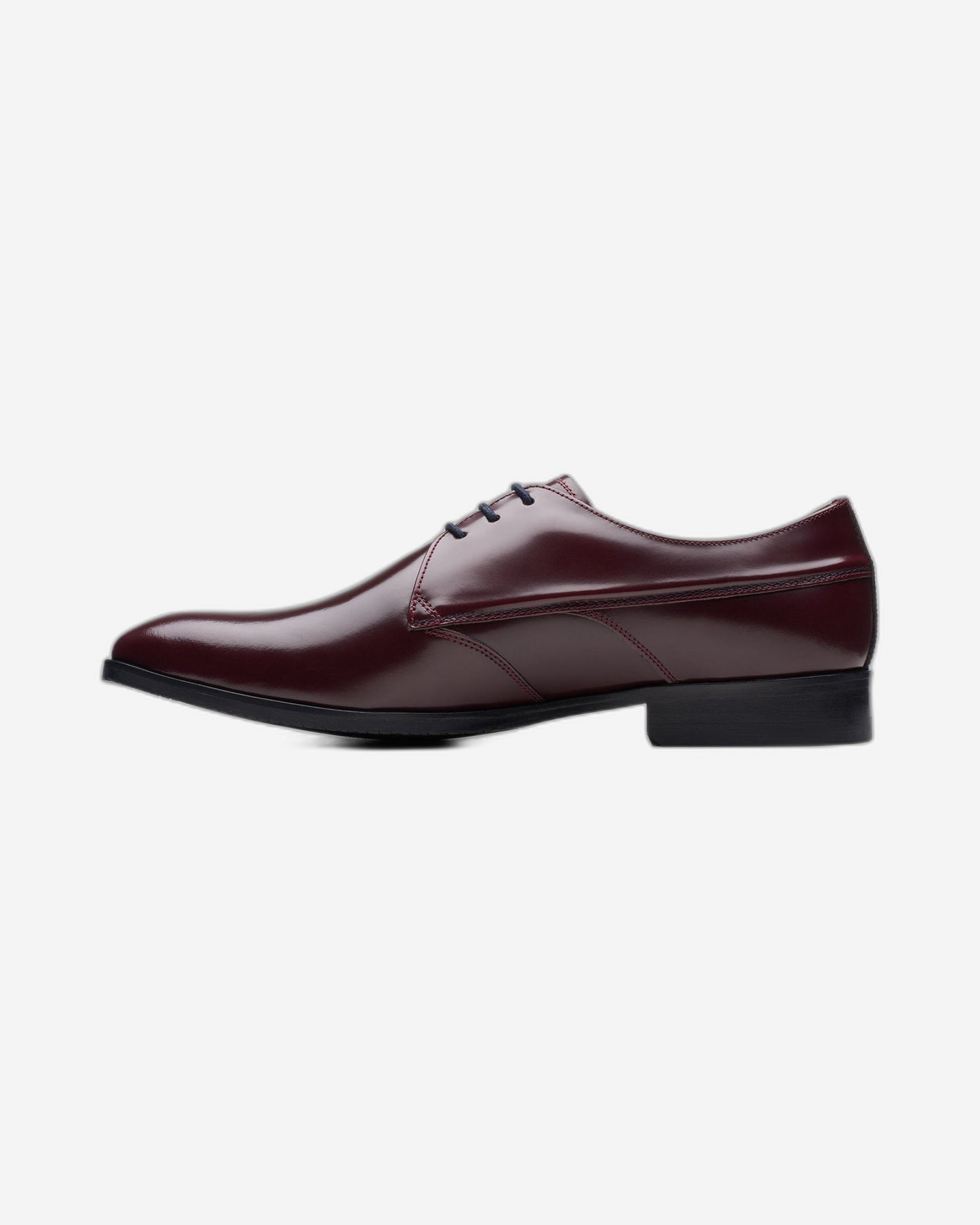 Clarks Craft Clifton Lo (مقاس عادي)