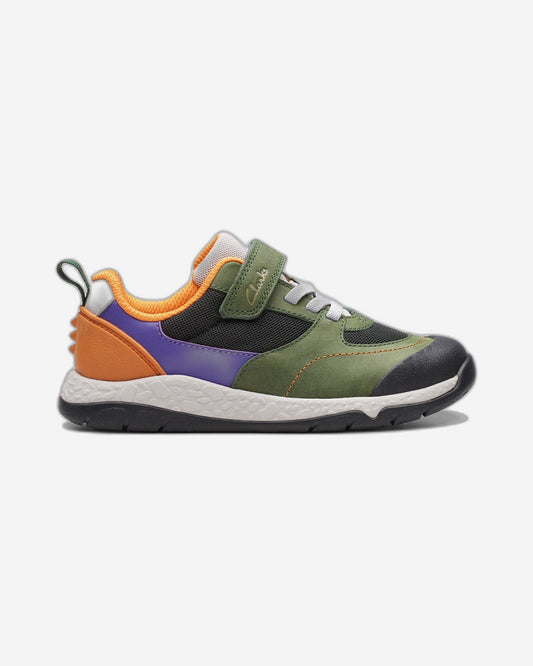 Clarks حذاء Steggy Stride Kid للأولاد (مقاس واسع)