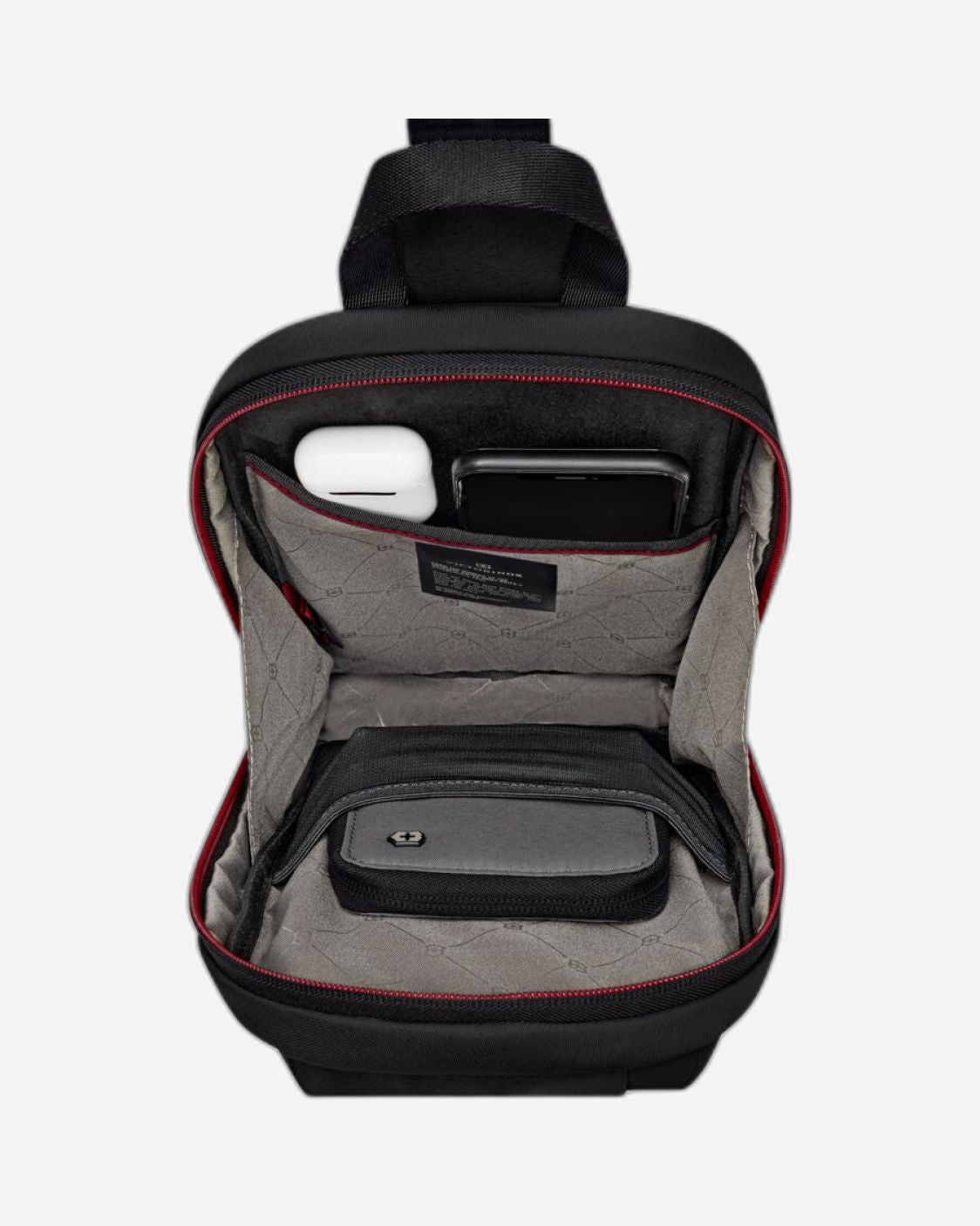 حقيبة كتف فيكتورينوكس Travel Essentials سوداء