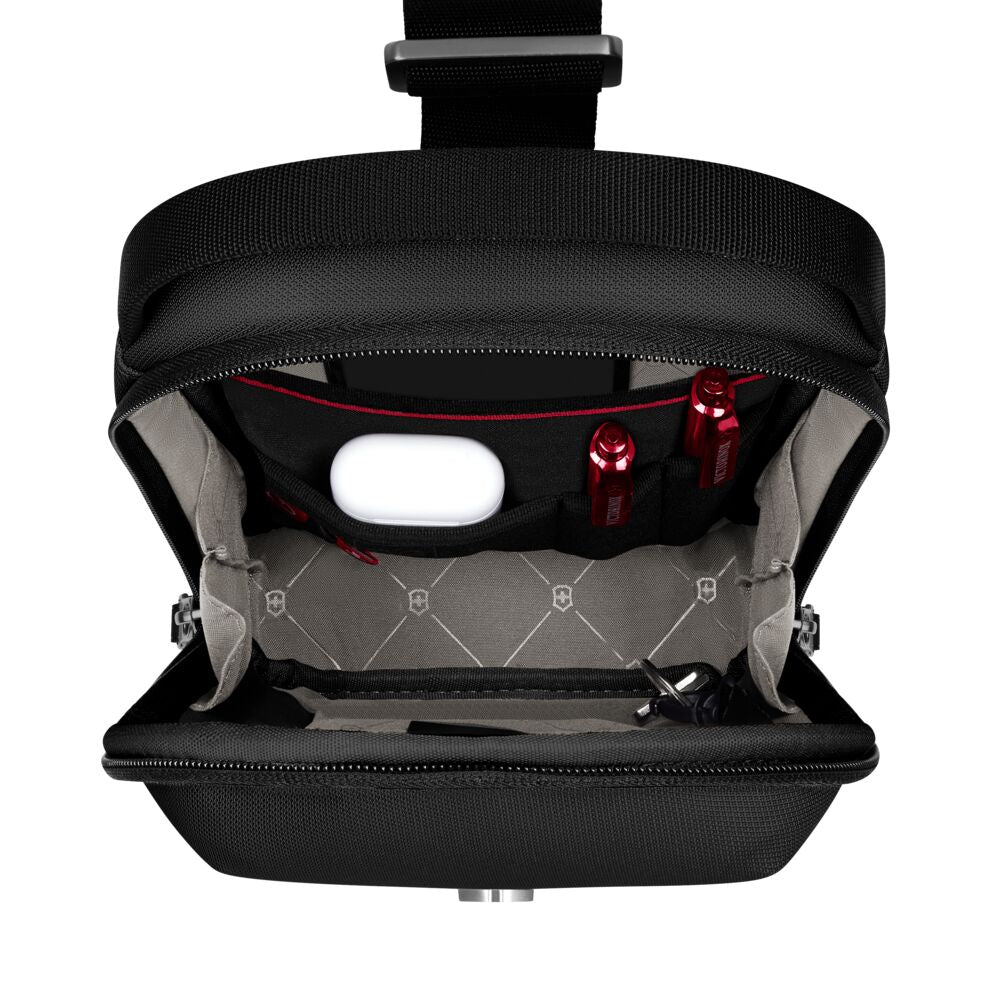 Victorinox حقيبة كتف Altmont Modern سوداء