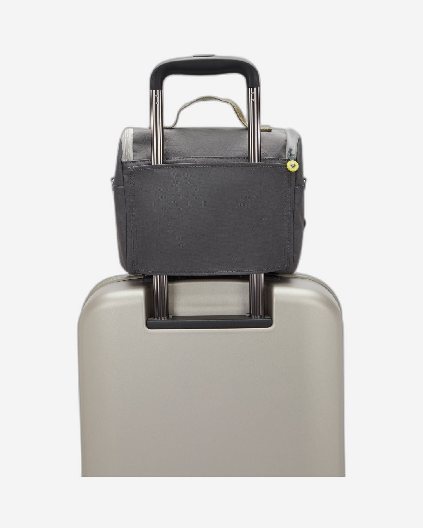 حقيبة غداء كبيرة من Kipling New Kichirou Back to Grey مع جراب عربة 15289-1DX