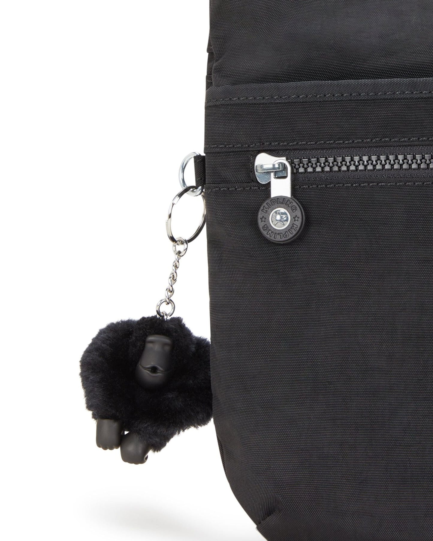 حقيبة كتف متوسطة كيبلينج آرتو لون أسود C219911-P39