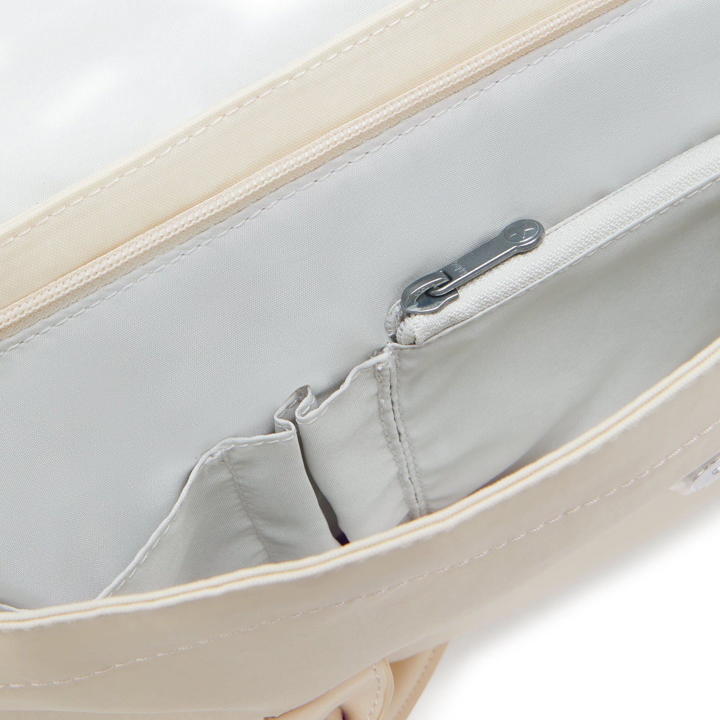 حقيبة عمل KIPLING-Superworker (بحزام كتف قابل للإزالة) - بيج لؤلؤي - I4718-3KA