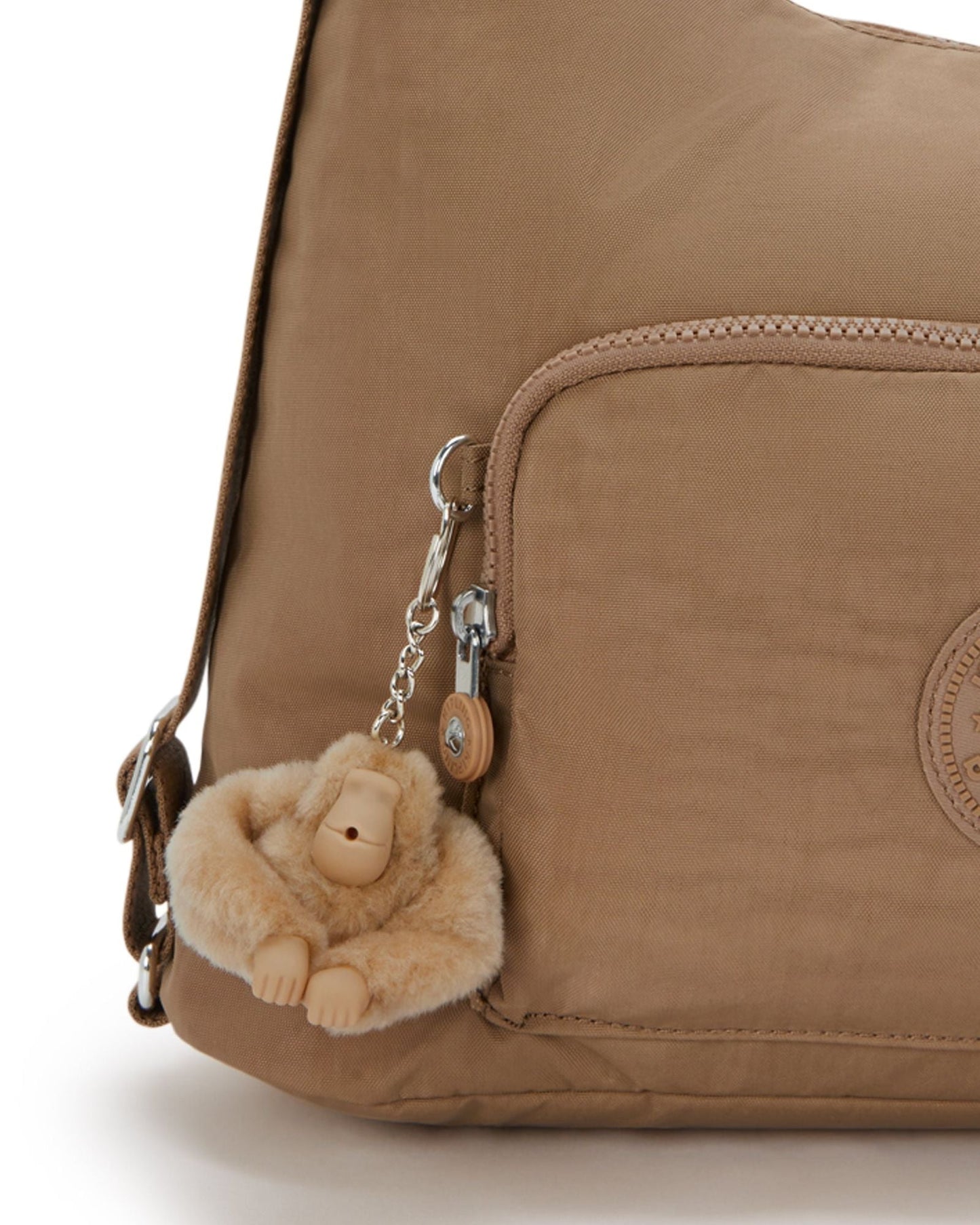 حقيبة كتف Kipling Yenna Early Tan متوسطة (قابلة للتحويل إلى حقيبة ظهر) I6721-7CN