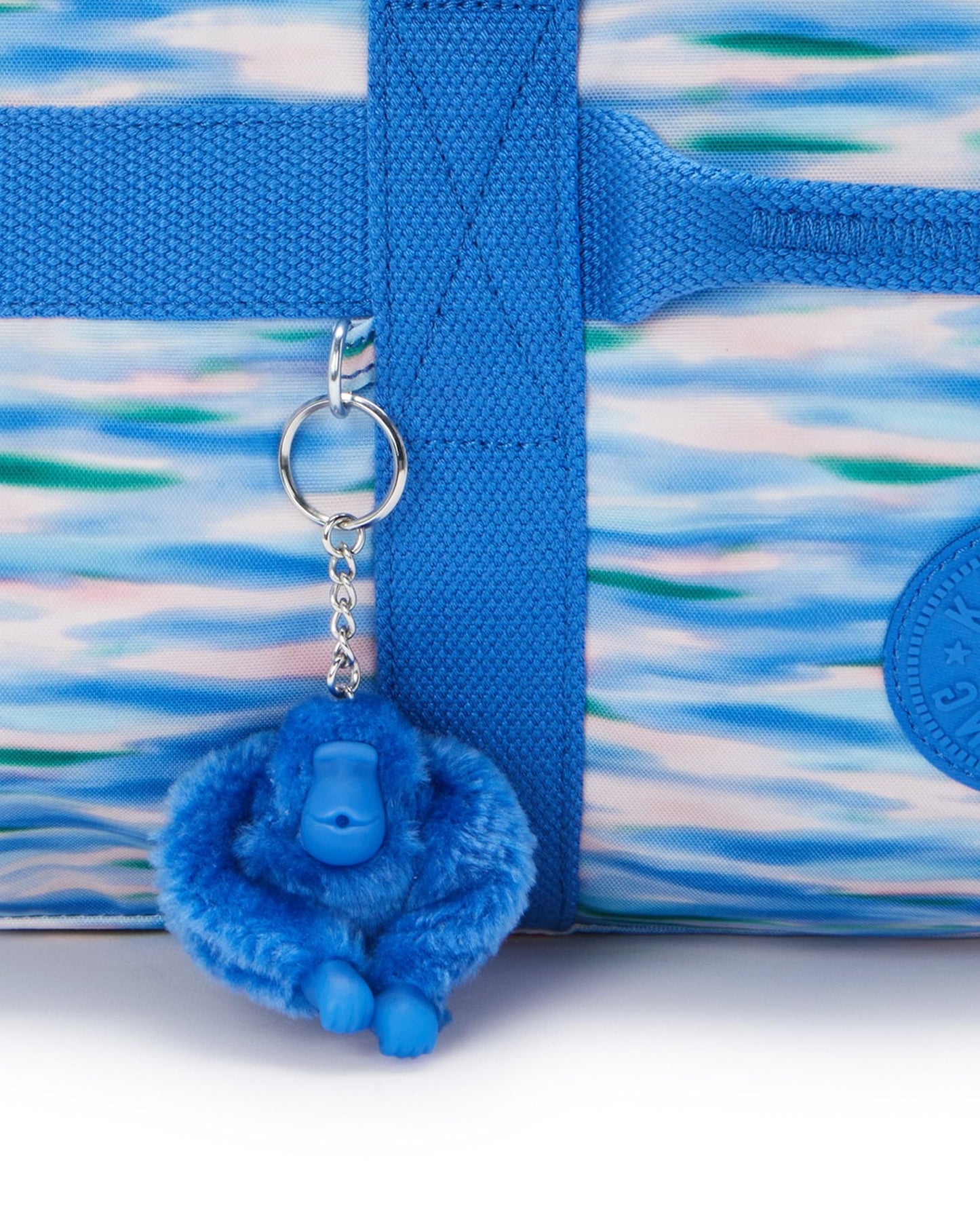 Kipling Jonis M حقيبة عطلة نهاية الأسبوع متوسطة الحجم أزرق باهت C2I6735-TX9