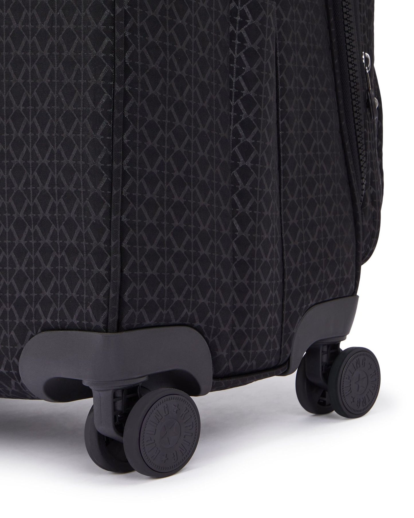 حقيبة سفر بعجلات متوسطة قابلة للتوسيع من Kipling New Youri Spin M Signature Emb I7575-K59