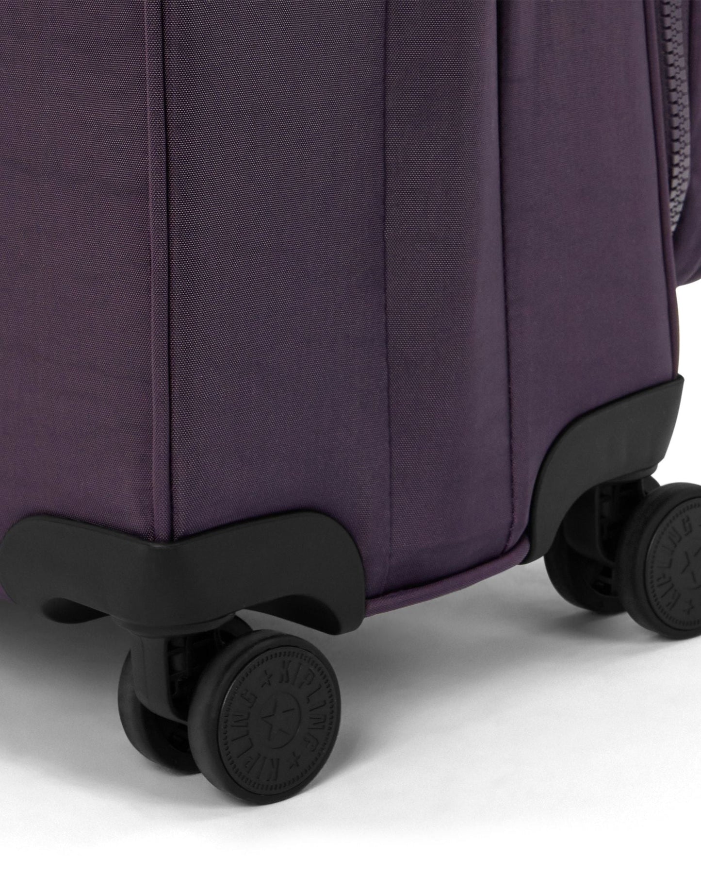 حقيبة Kipling New Youri Spin M Ultimate Plum متوسطة الحجم قابلة للتمدد I7706-67U