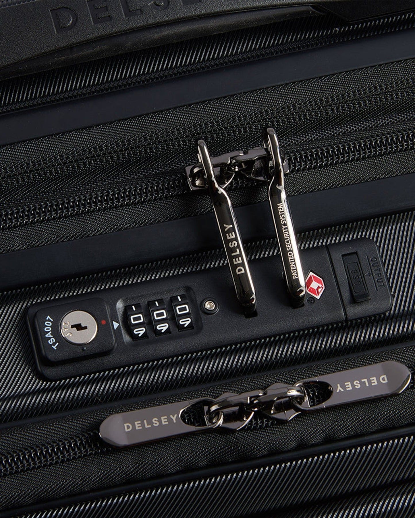 Delsey Paris Shadow  5.0 حقيبة أعمال صلبة للمقصورة