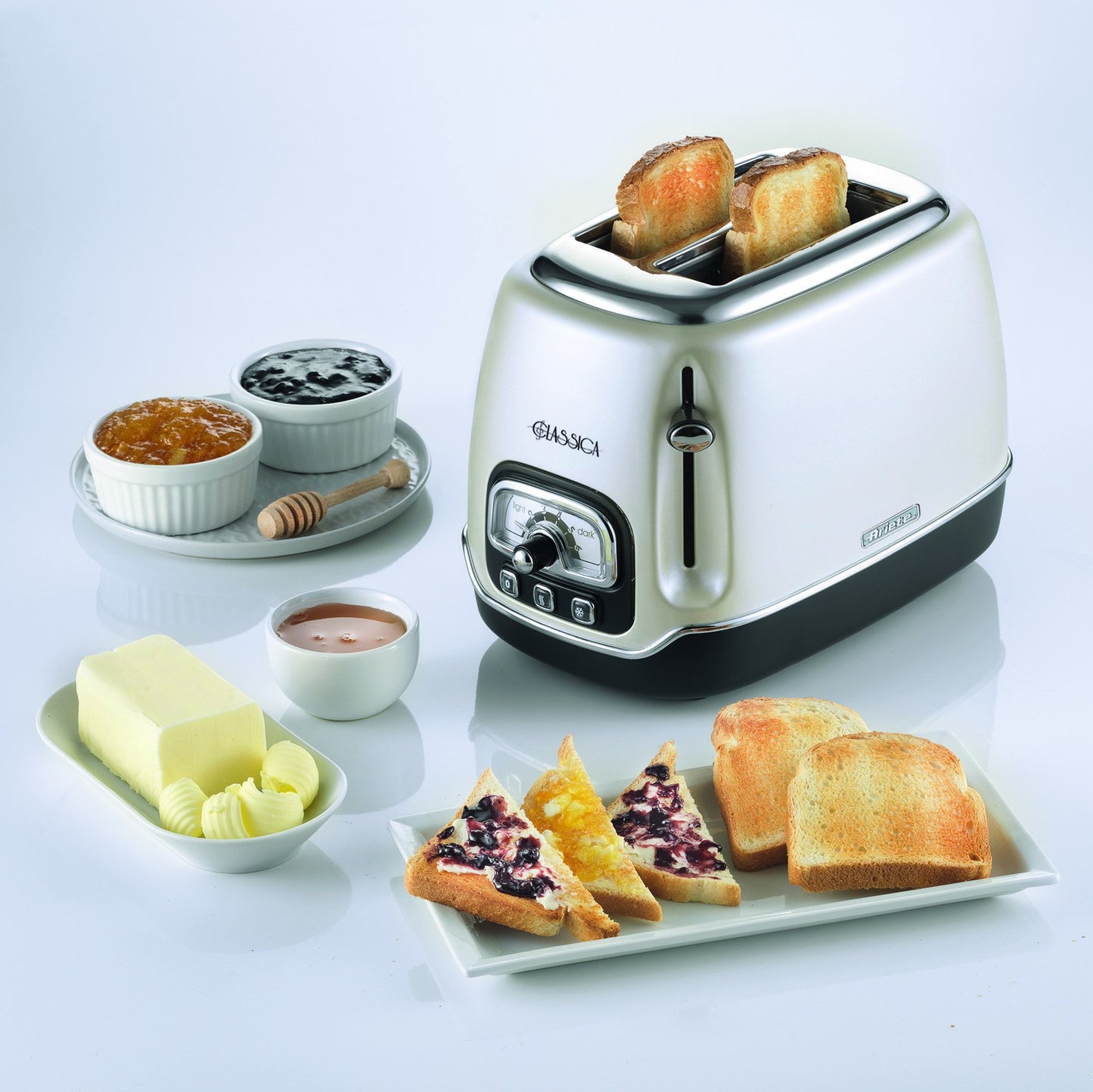 أريتي كلاسيكا محمصة خبز شريحتين، بيرل 158