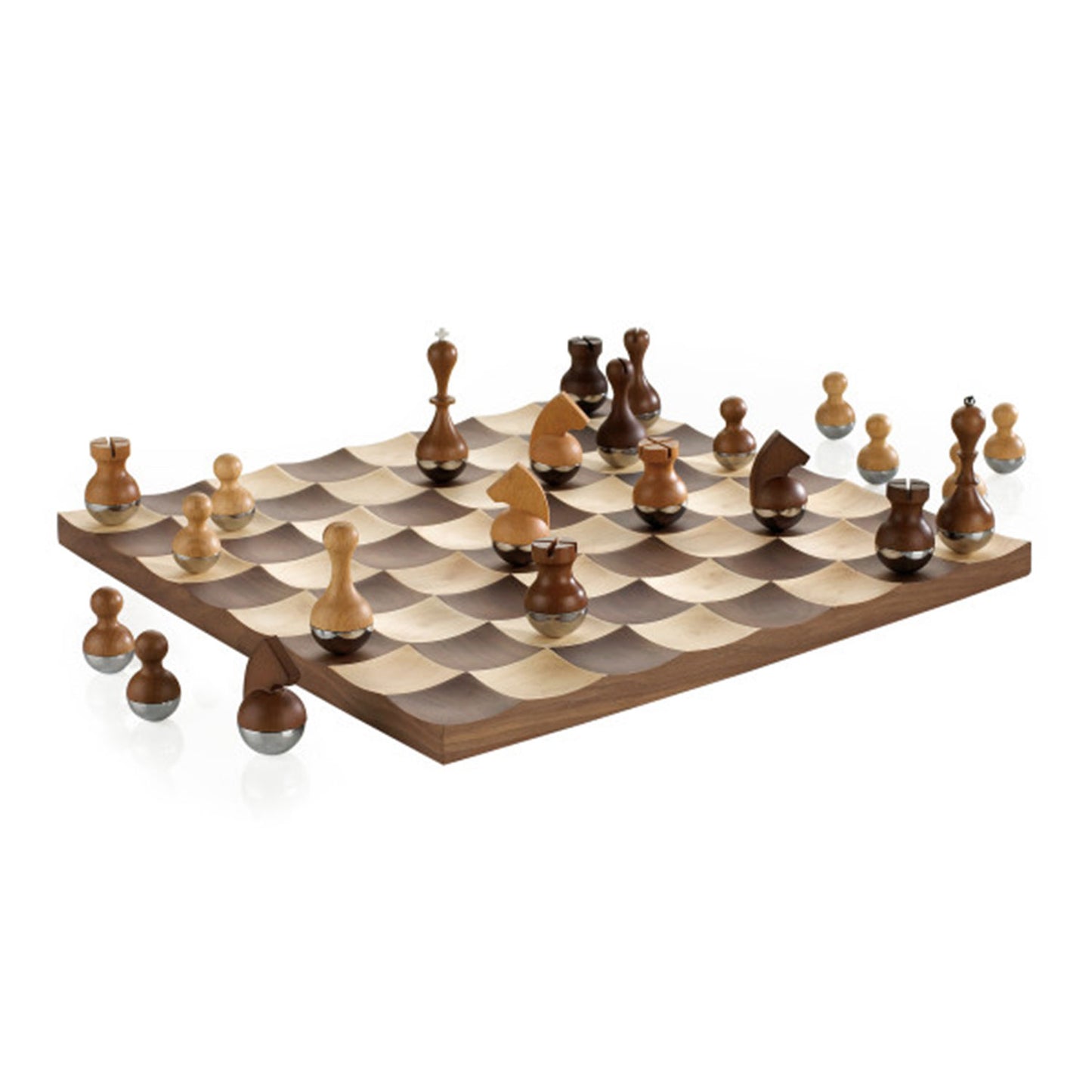 UMBRA WOBBLE CHESS SET WALNUT - 377601-656