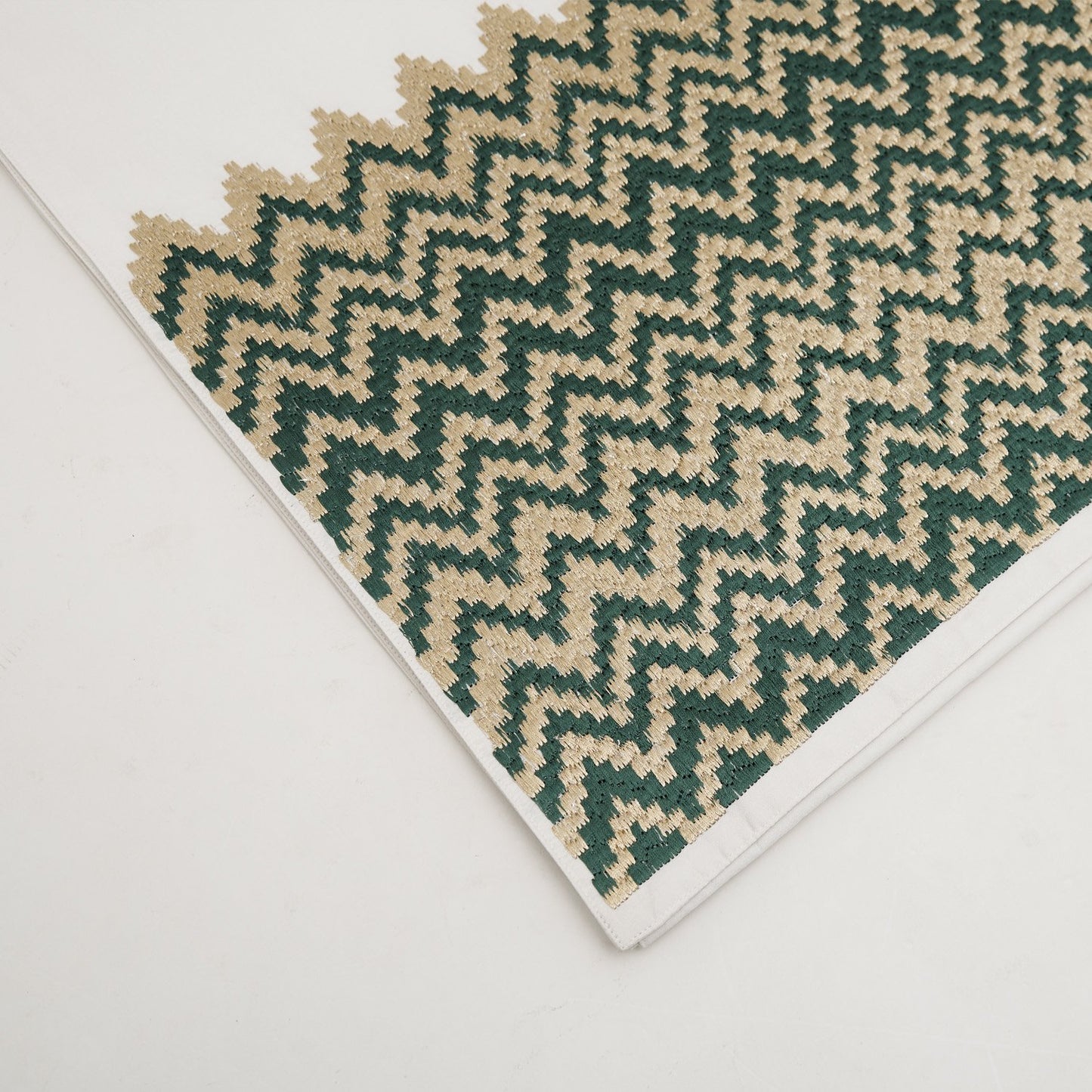 مفرش طاولة كريتيف ديفا، أزرق مخضر/ذهبي، مقاس 43×250 سم - Em-02-18-Tr/43